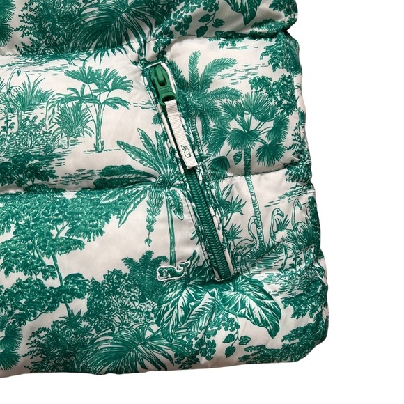 Vineyard Vines Oversized Printed Puffer Vest Toile Green Meadow Girls - Size L - Picture 2 of 9